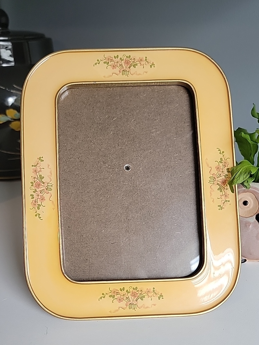 Vintage Yellow Floral Photo Frame 4x6.